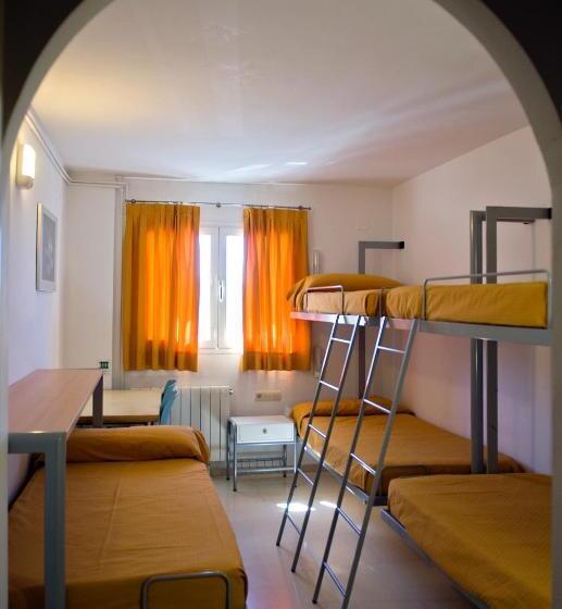 Albergue Inturjoven Sierra Nevada Hostel