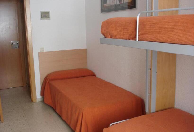 Albergue Inturjoven Sierra Nevada Hostel