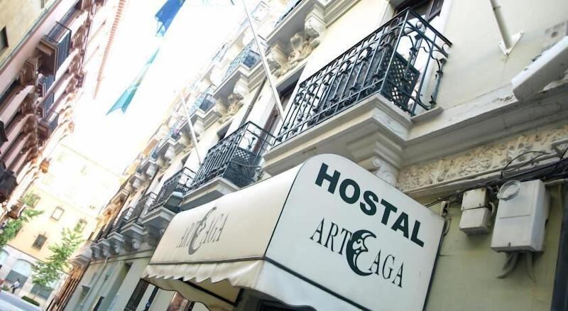 Arteaga Hostal & Banos Arabes Elvira