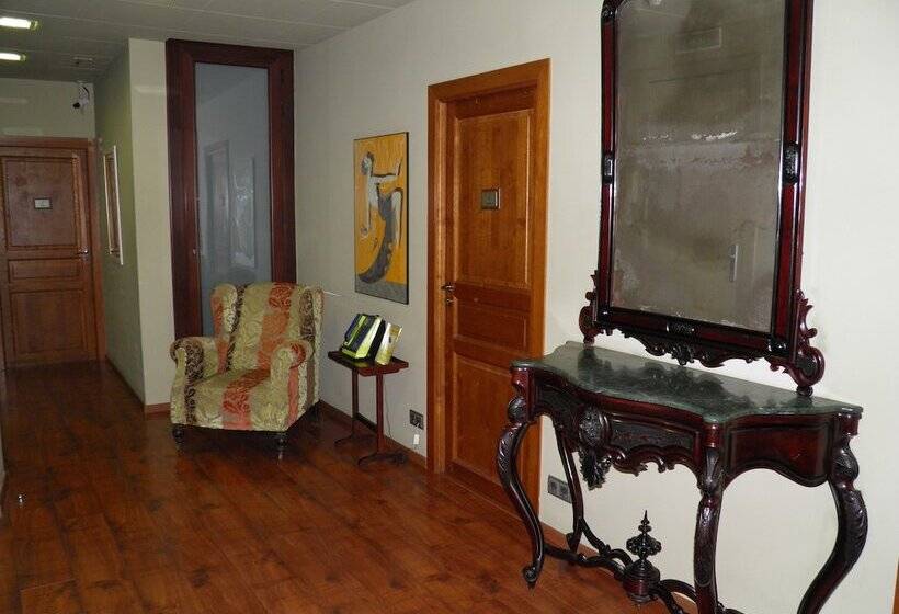 هتل Annex Rey Don Jaime I