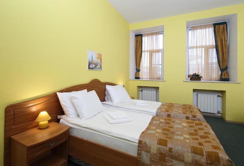 فندق Guest Rooms Nevsky 150