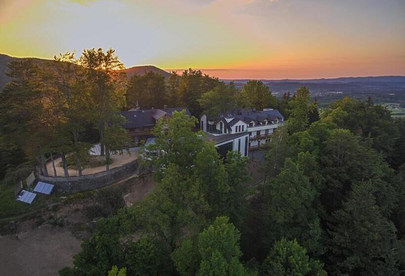 هتل Zamek Księża Góra