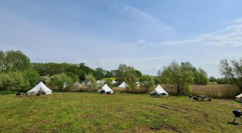 فندق 4 Meter Bell Tent  Up To 4 Persons Glamping