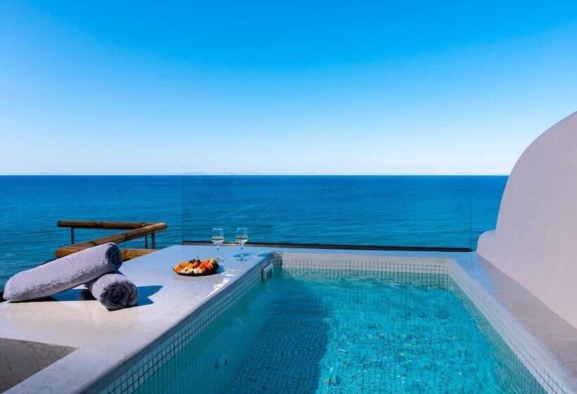Neoma Luxury Suites