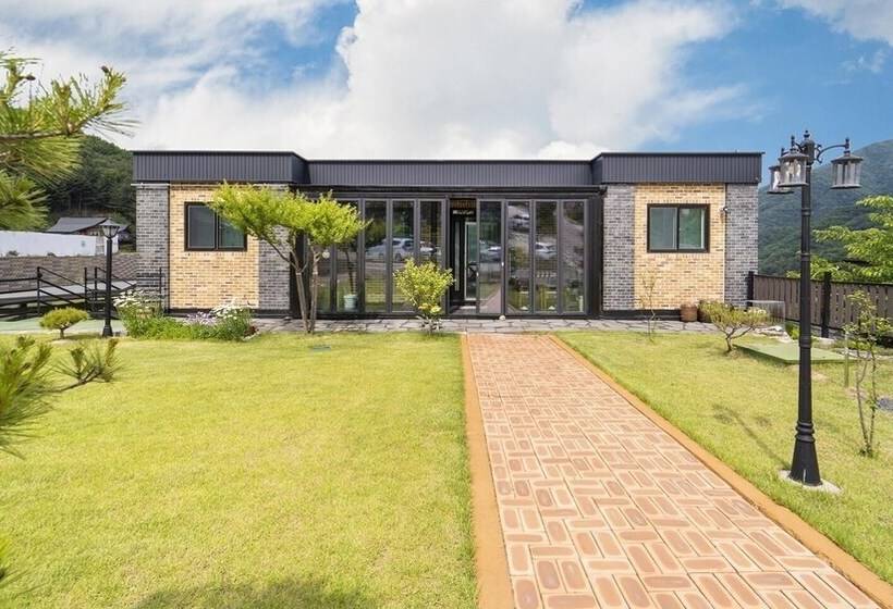 Pensão Gapyeong Mois