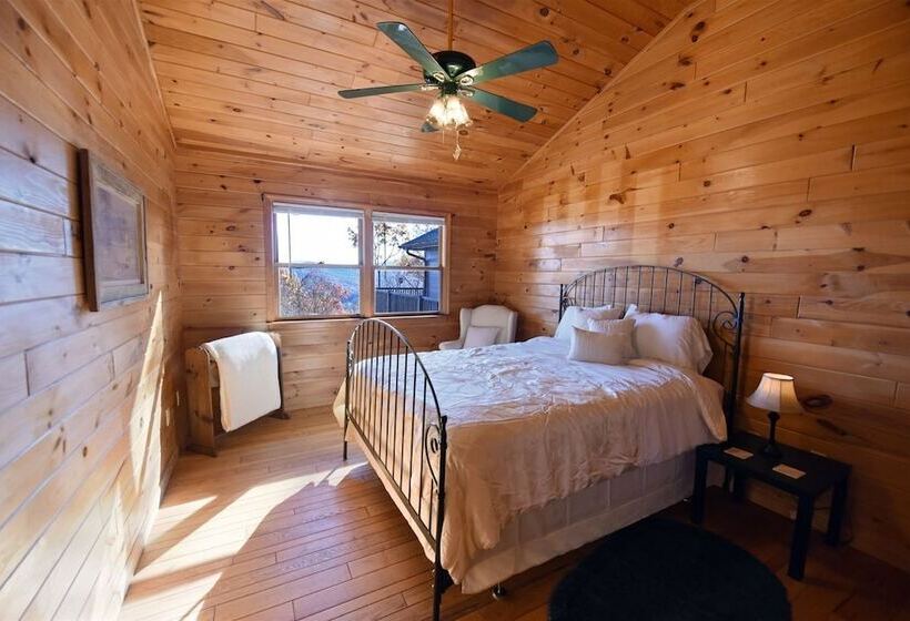 Misty Mountains Manor & Overlook  Blue Ridge Ga