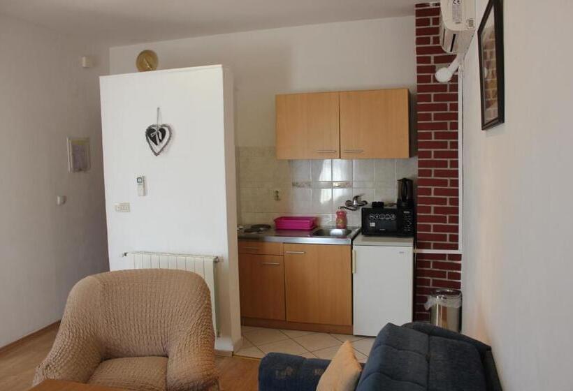 پانسیون Guesthouse San Antonio