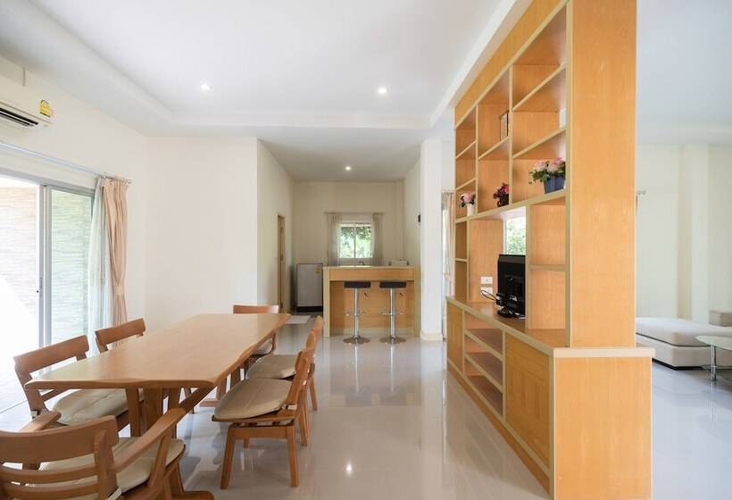 فندق Thara Cholapruek Resort