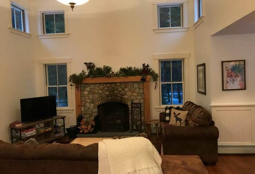 Mo Private Home In Beautiful Wooded Setting  Close To Bretton Woods Ac