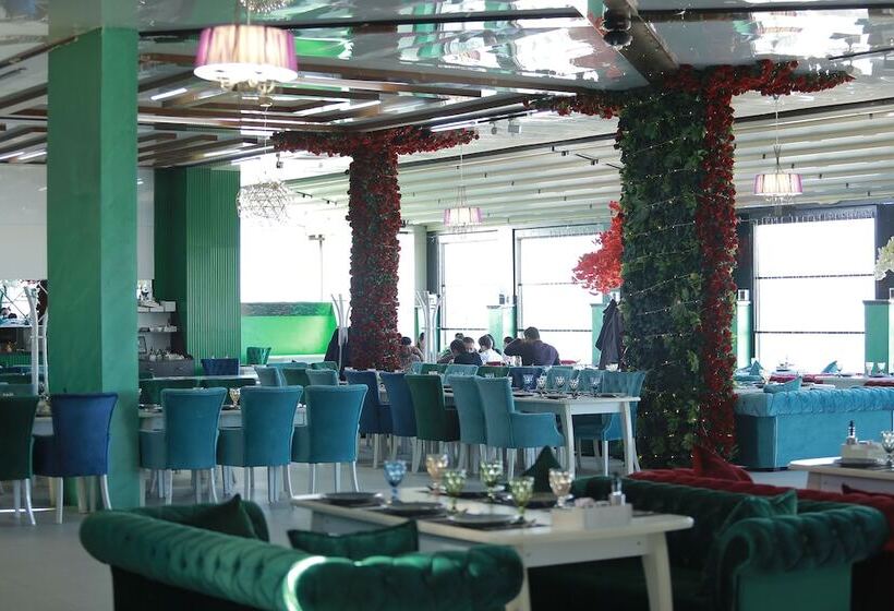 فندق Reikartz Bahor Bukhara