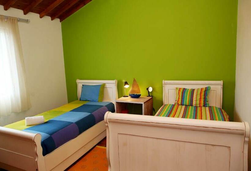 פנסיון Mosteiros Vineyard House