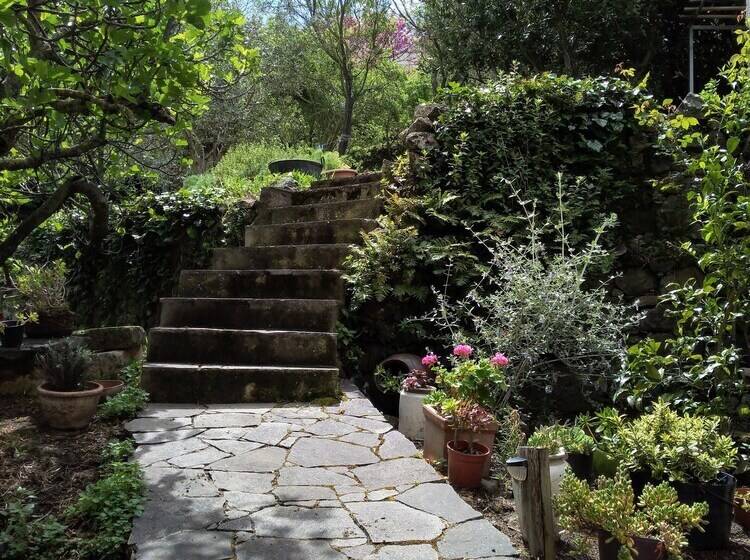 住所  Casa Mimi Garden With A View Cuglieri Sardinia