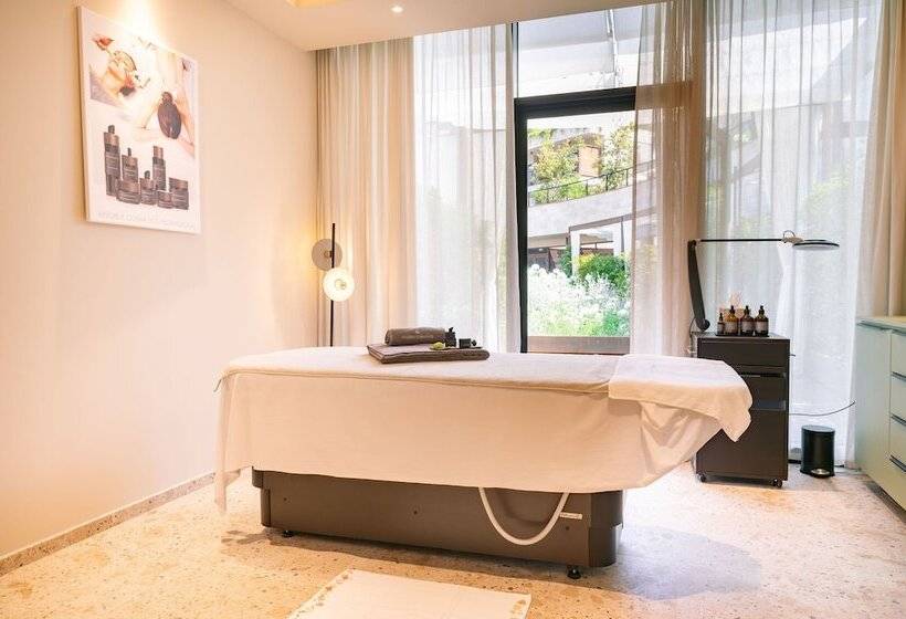 فندق A Rosa Gardasee