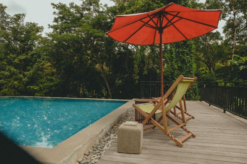 هتل Sekar Arum Riverside Resort In Canggu