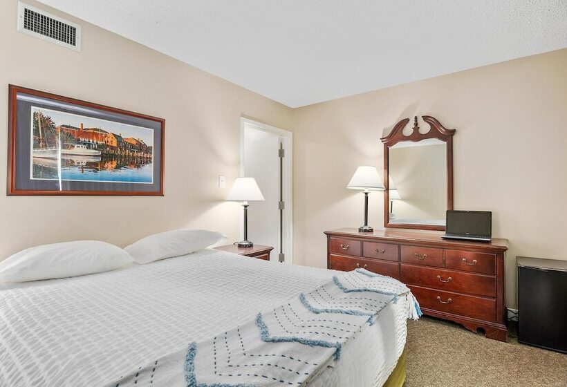 پانسیون Top Floor Standard Suite