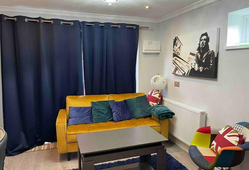 レジデンス Leading Accommodation For Bicester Village!