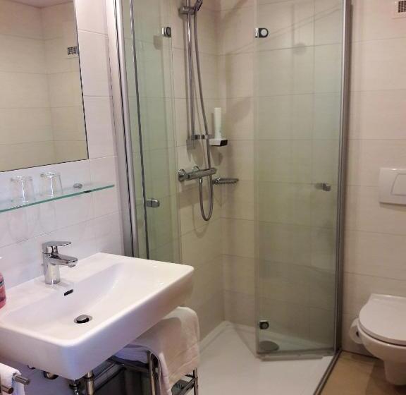 צימר Gasthof Pension Silvia