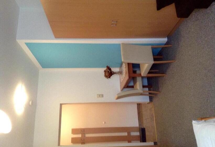 צימר Gasthof Pension Silvia