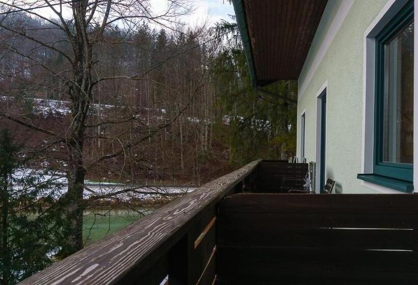 Bed and Breakfast Pension Wanderruh
