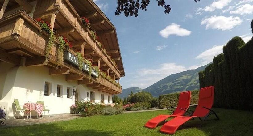 Bed and Breakfast Sportpension Christina By Piaunddirk