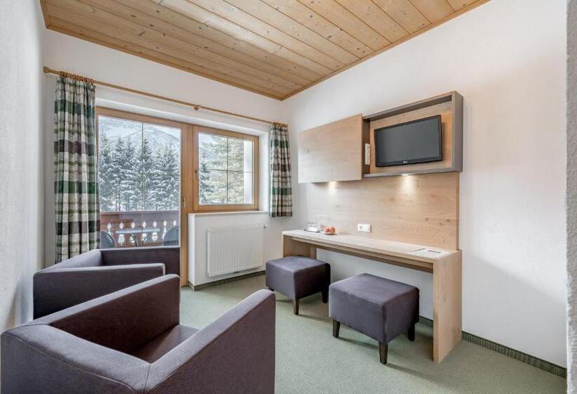 בית מלון כפרי Fischer Am See