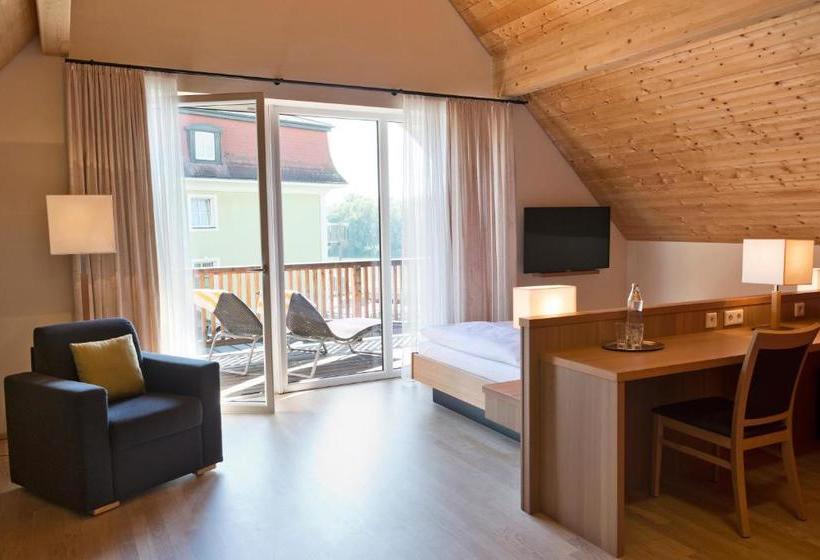 ホテル Gesundheits Gugerbauer