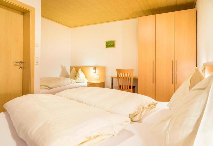 בית מלון כפרי Hansalagut