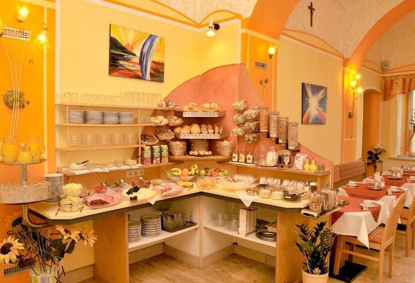 호텔 Pension Martha