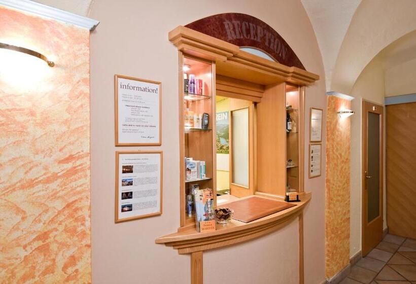 호텔 Pension Martha