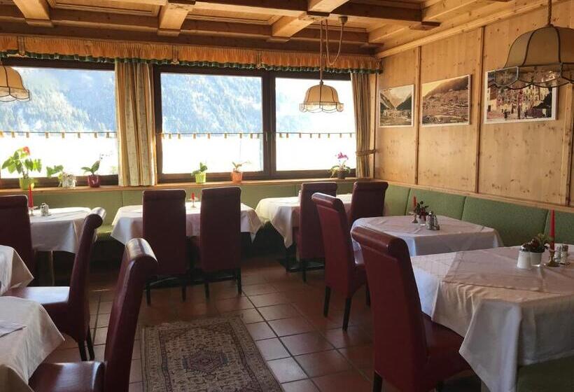 فندق Pension Weiratherhof