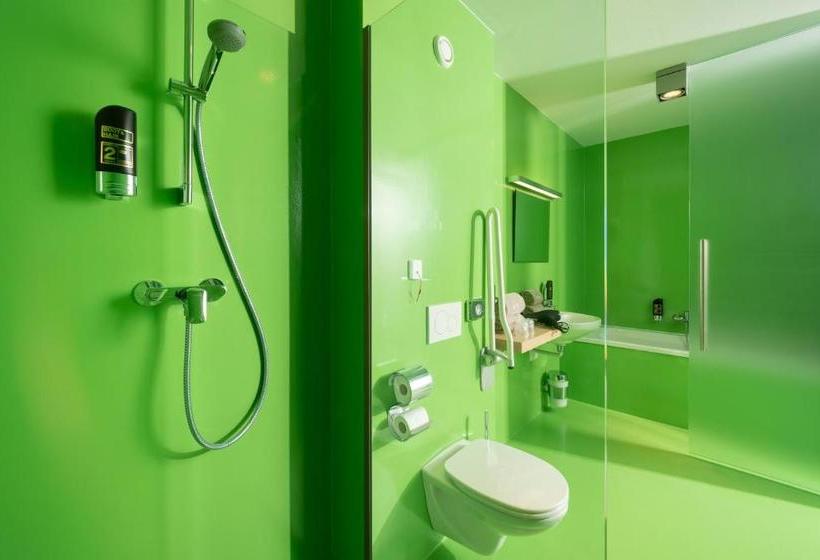 پانسیون Greenrooms