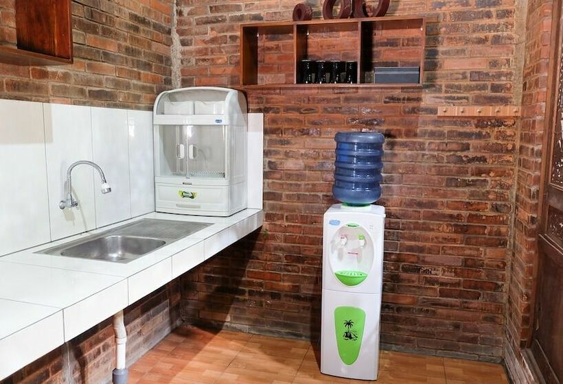 פנסיון Villa Bandungan By Simply Homy