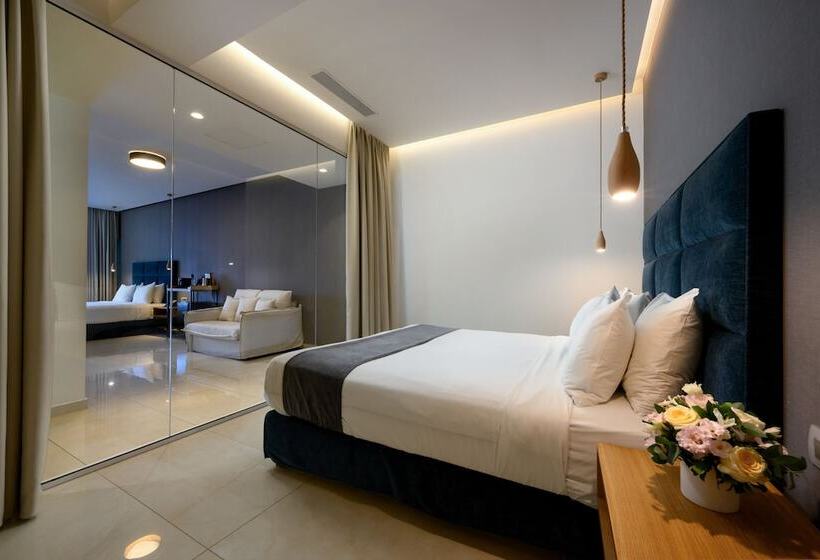 Ray Hotel Corfu