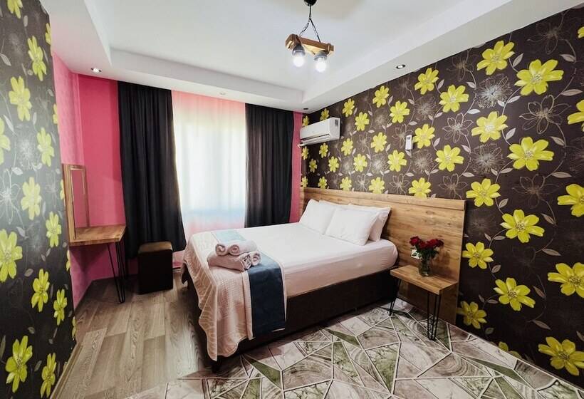 Aria Plus Ev Otel