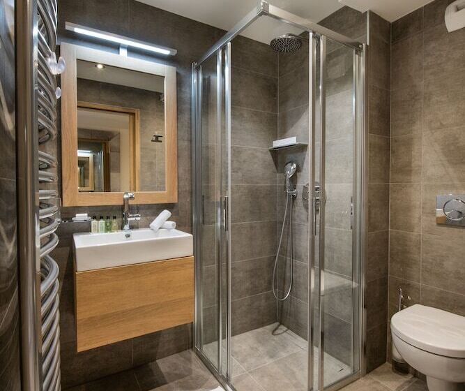اقامتگاه Mammoth Lodge By Alpine Resorts