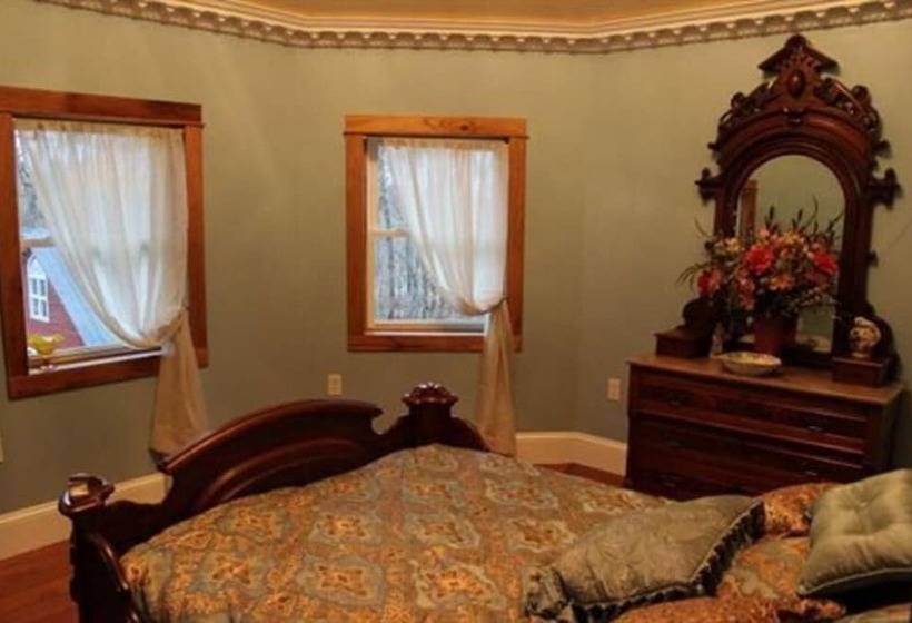 住宿加早餐  Millsapbaker Estate