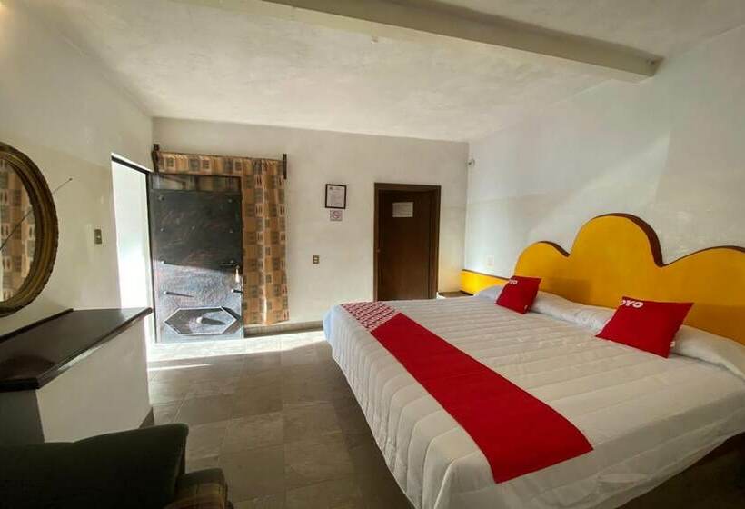 هتل Posada El Pedregal By Oyo Rooms