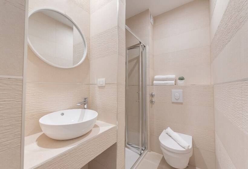 هتل Samstag Split