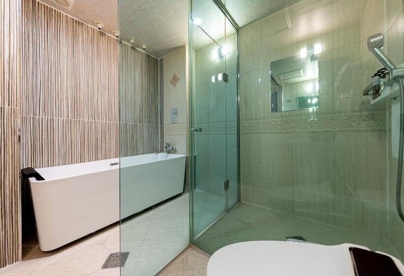 فندق على الطريق Andong Win