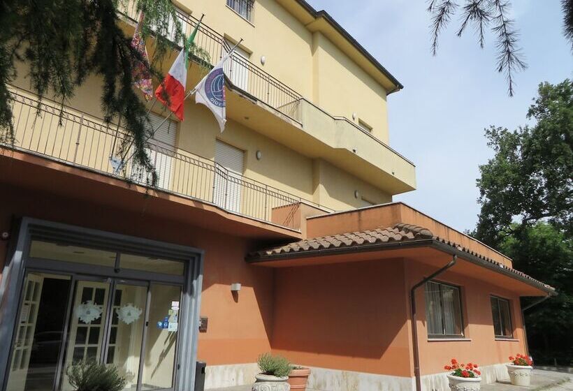 مبيت وإفطار Settecolli Sport Hostel   Single Room 101