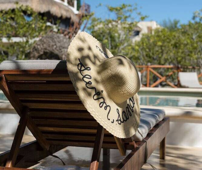 هتل Sanyama Holbox