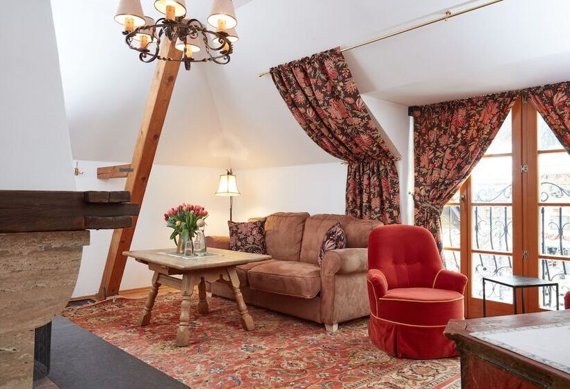 هتل Das Bergschlössl   Very Special