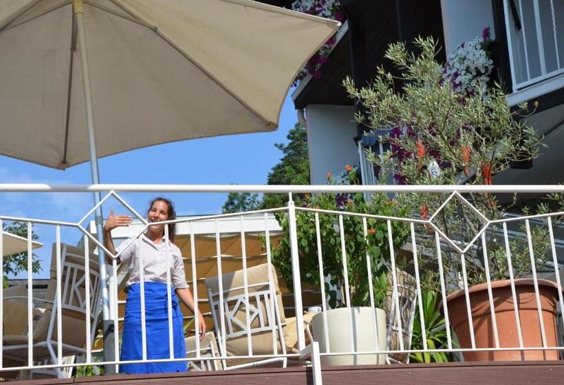 هتل Garni Elisabeth