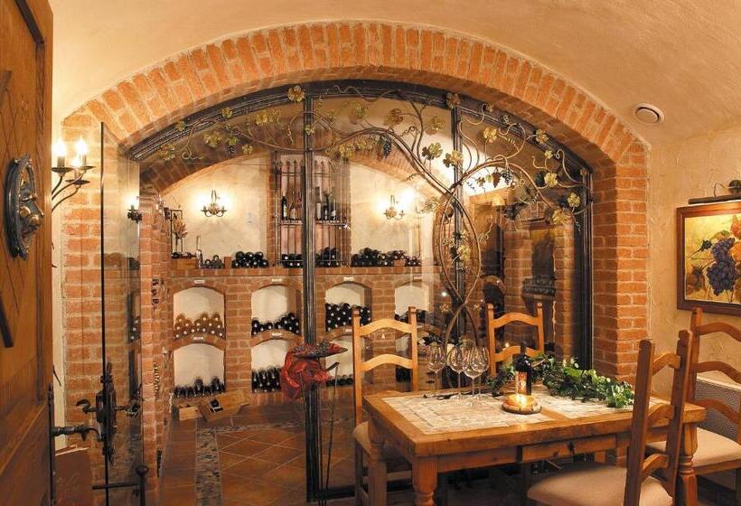 هتل Garni Elisabeth