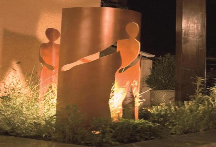 هتل Garni Elisabeth