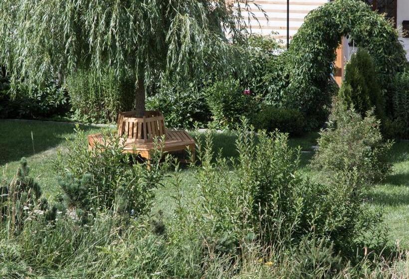 هتل Gasthof Zum Goldenen Löwen