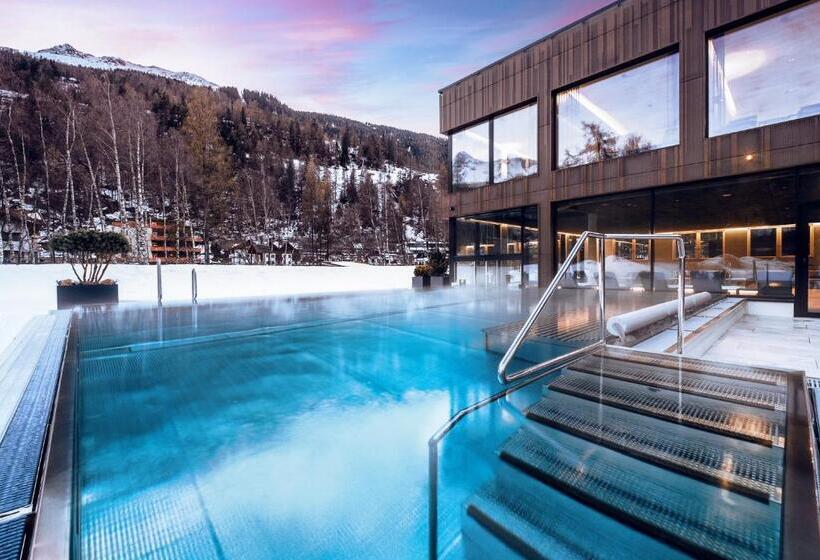 هتل The Secret Sölden