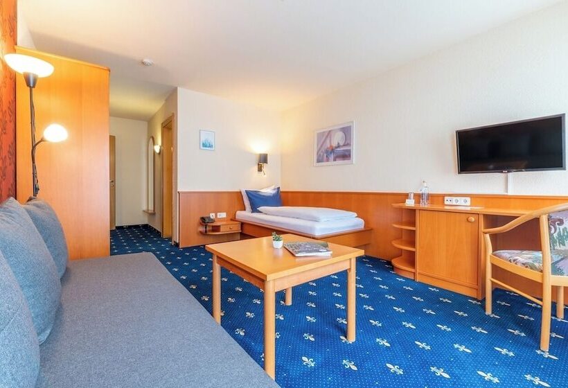 هتل Tia Monte Nauders