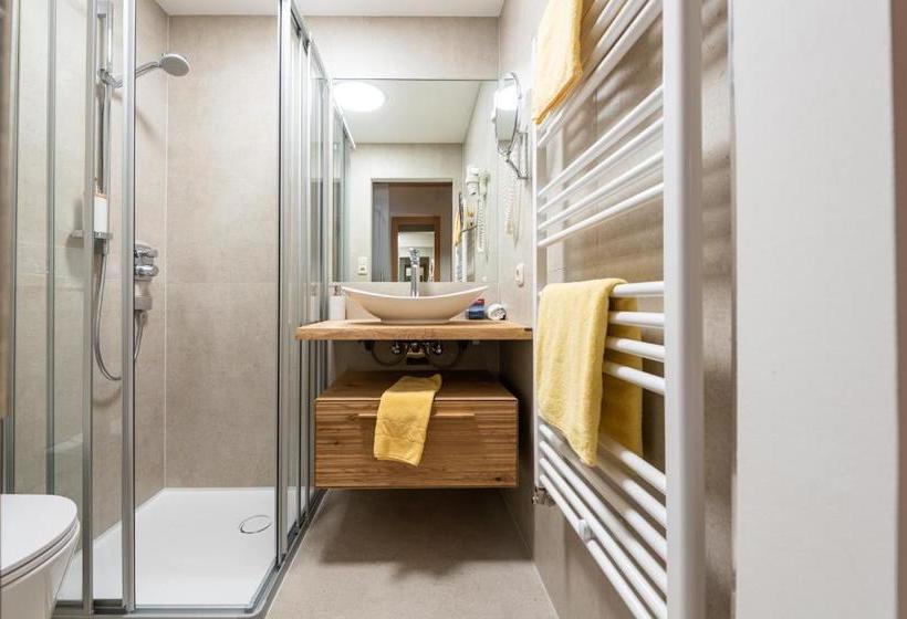 膳宿费 & Landgasthof Ragginger Attersee