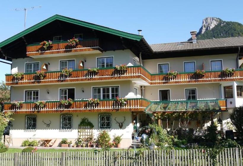 مبيت وإفطار Frühstückspension Huber